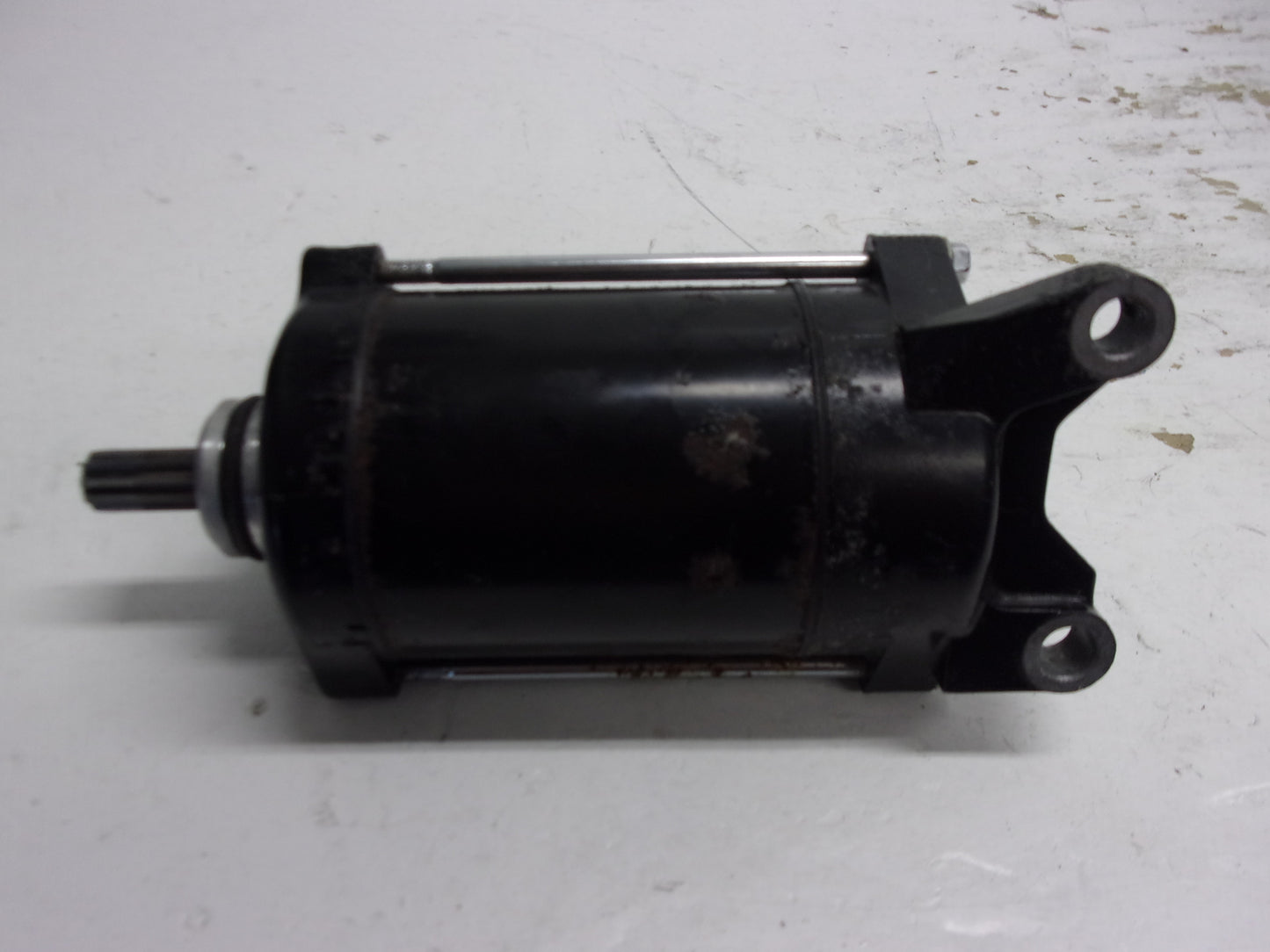 Yamaha Waverunner 1995-2008 GP SUV XL SV XLT XA XL Starter Motor 63M-81800-00-00