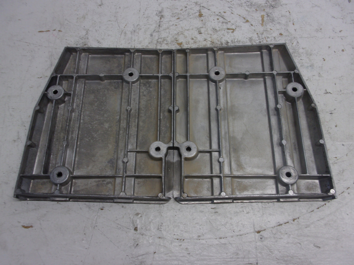 Yamaha WaveRunner 2000-2003 GP800/1200 OEM Step Plate Set Part# F0X-6884S-00-00