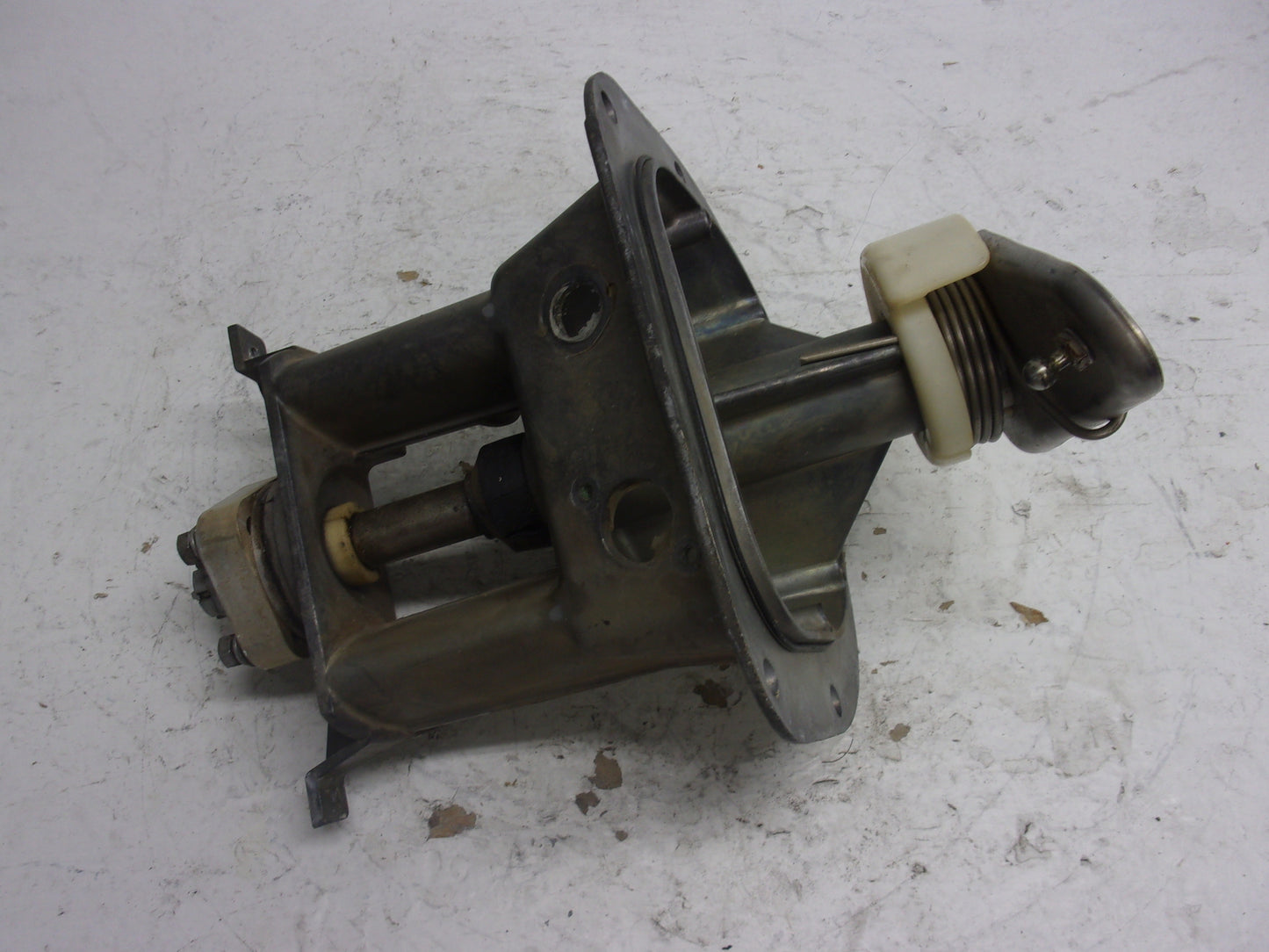 Kawasaki Jet Ski 1989-1996 TS OEM Steering Shaft Bracket Part# 11046-3794