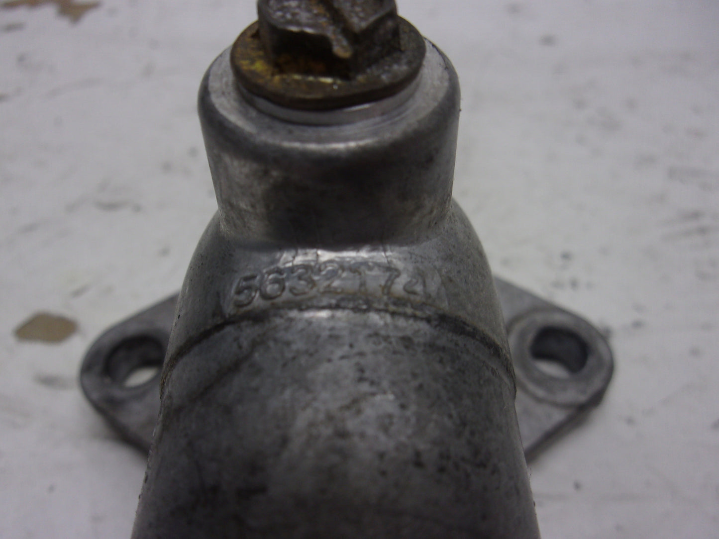 Polaris Snowmobile 2009-2012 RMK Switchback Indy OEM Thermostat + Cover 5136512