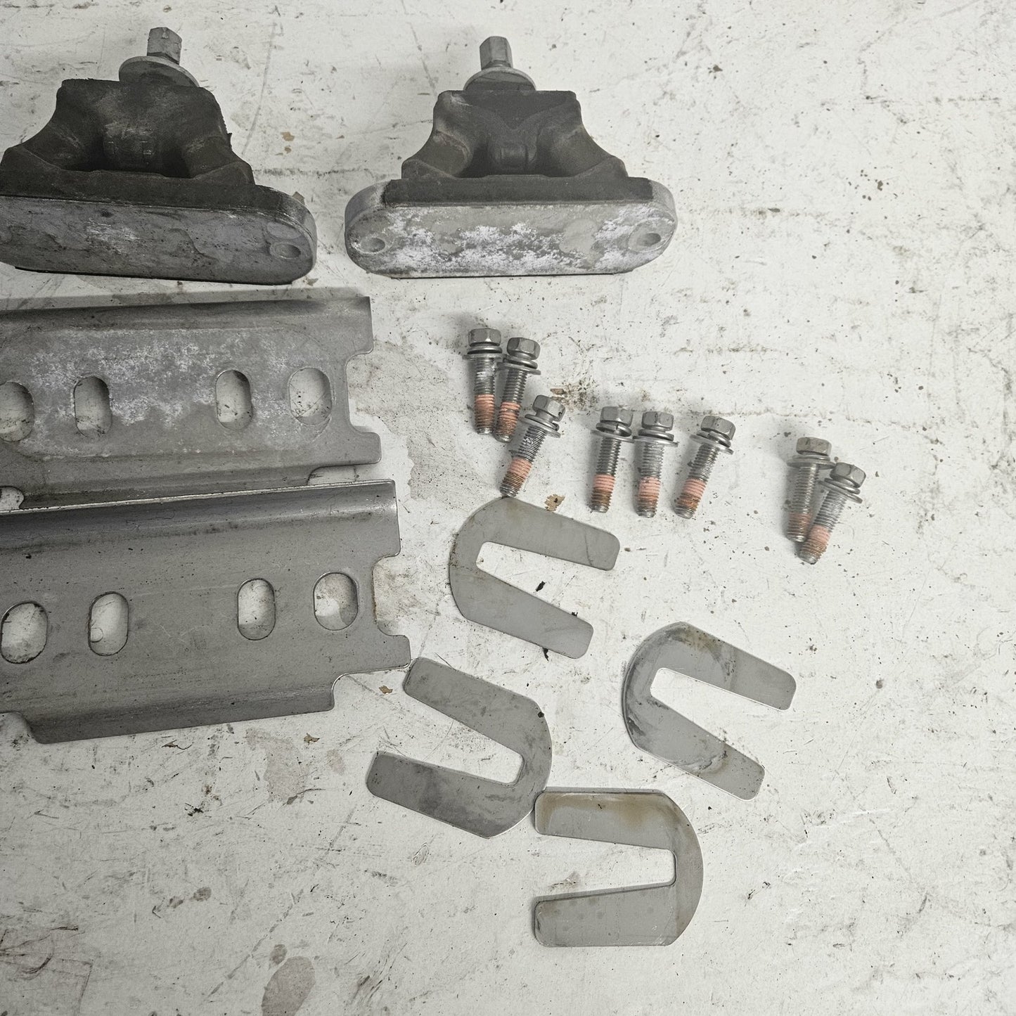 Yamaha WaveRunner 2012-2022 FX EX GP VX OEM Engine Mount Set # 67X-44517-10-00