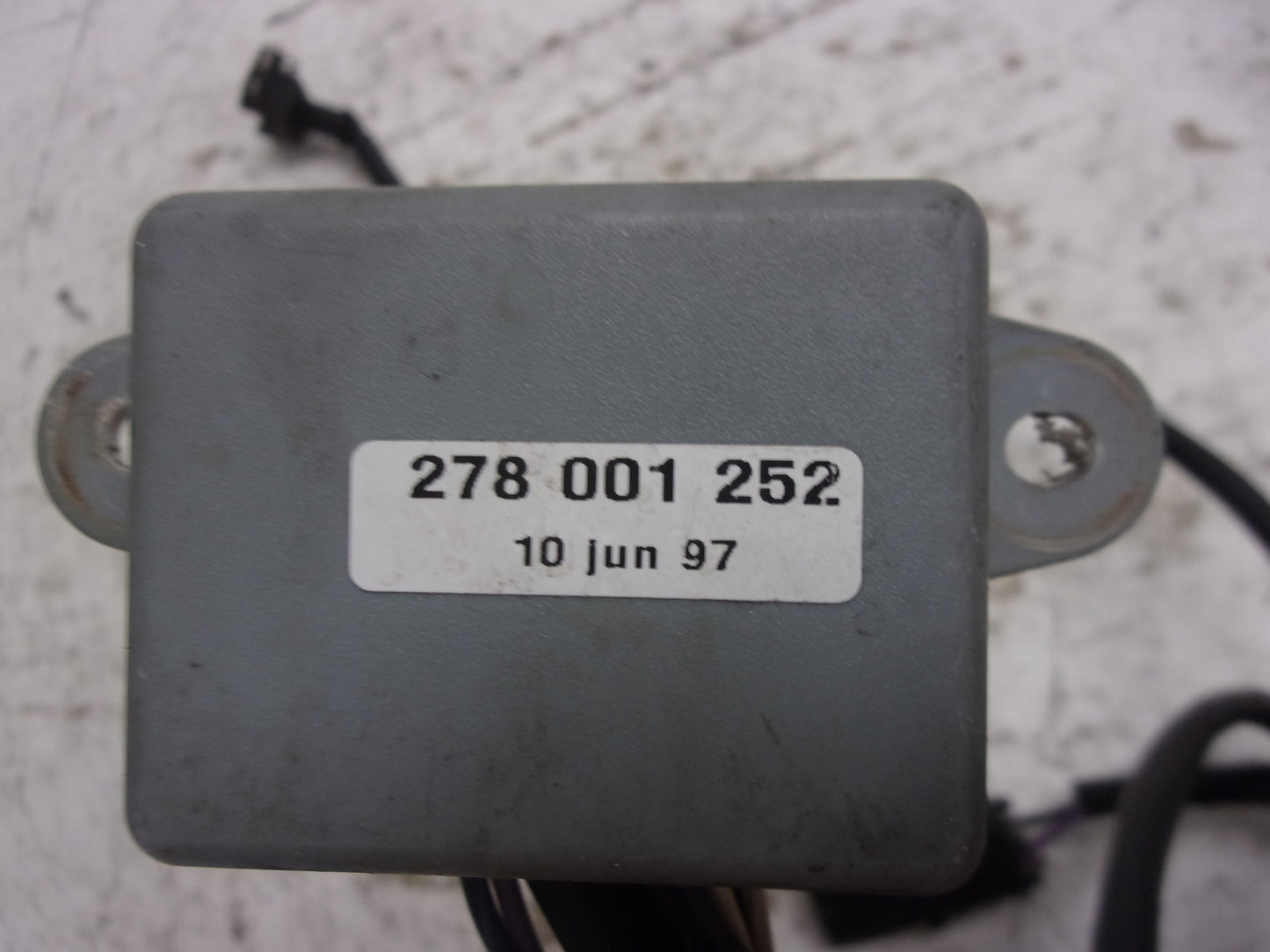 Sea Doo Bombardier 1998 GSX Limited OEM Amplificator Housing / Harness 278001252