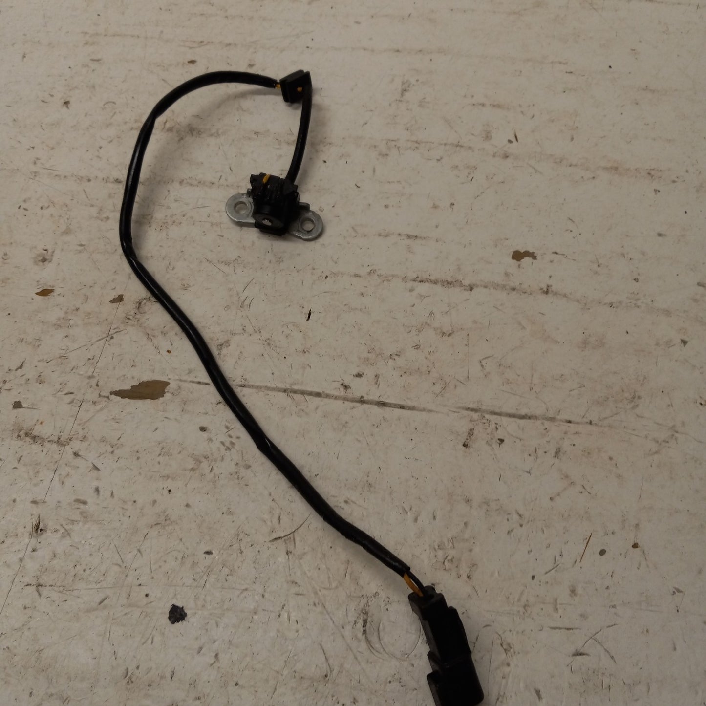 Sea Doo Bombardier 2003-2005 GTX RXP RXT OEM Crankshaft Sensor Part# 420664140