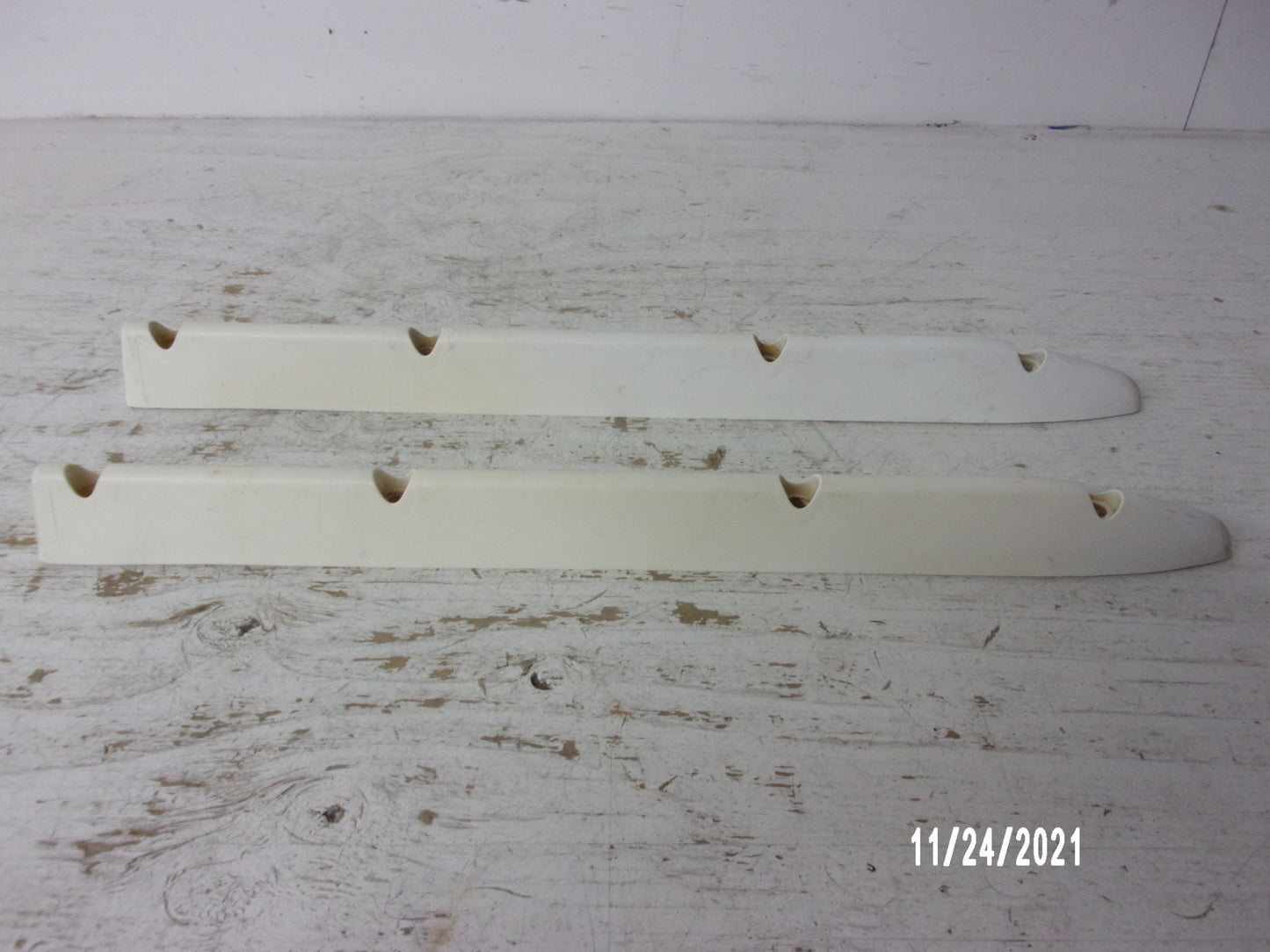 Kawasaki Jet Ski 1995 ZXI OEM White Stabilizer Set Part# 59437-3708-8U