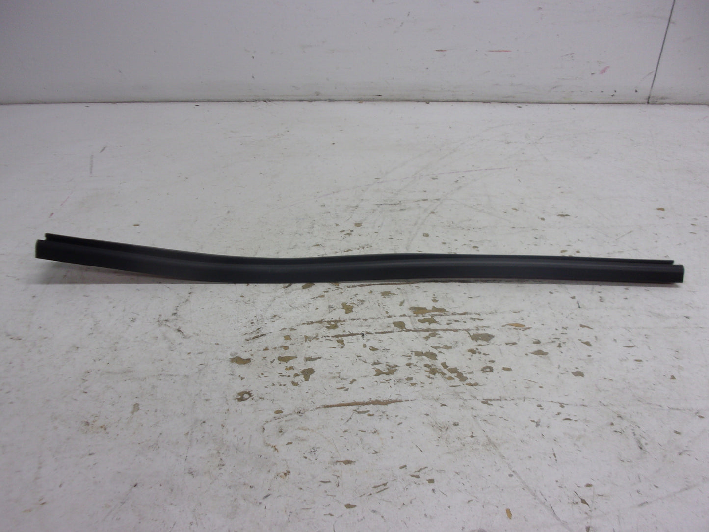 Yamaha Waverunner 2003-2007 FX HO NEW Black Gunwale Rear Bumper F1B-U252C-10-00