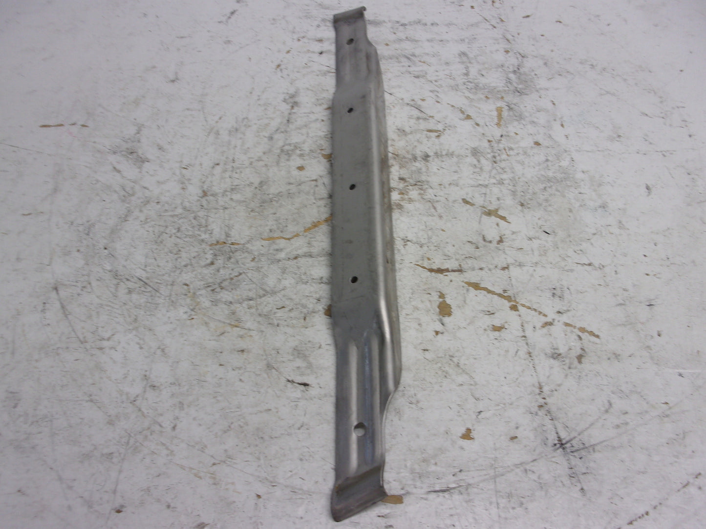 Yamaha WaveRunner 2000-2004 GP800/1200 OEM Deck Beam Assembly # F0X-68952-00-00