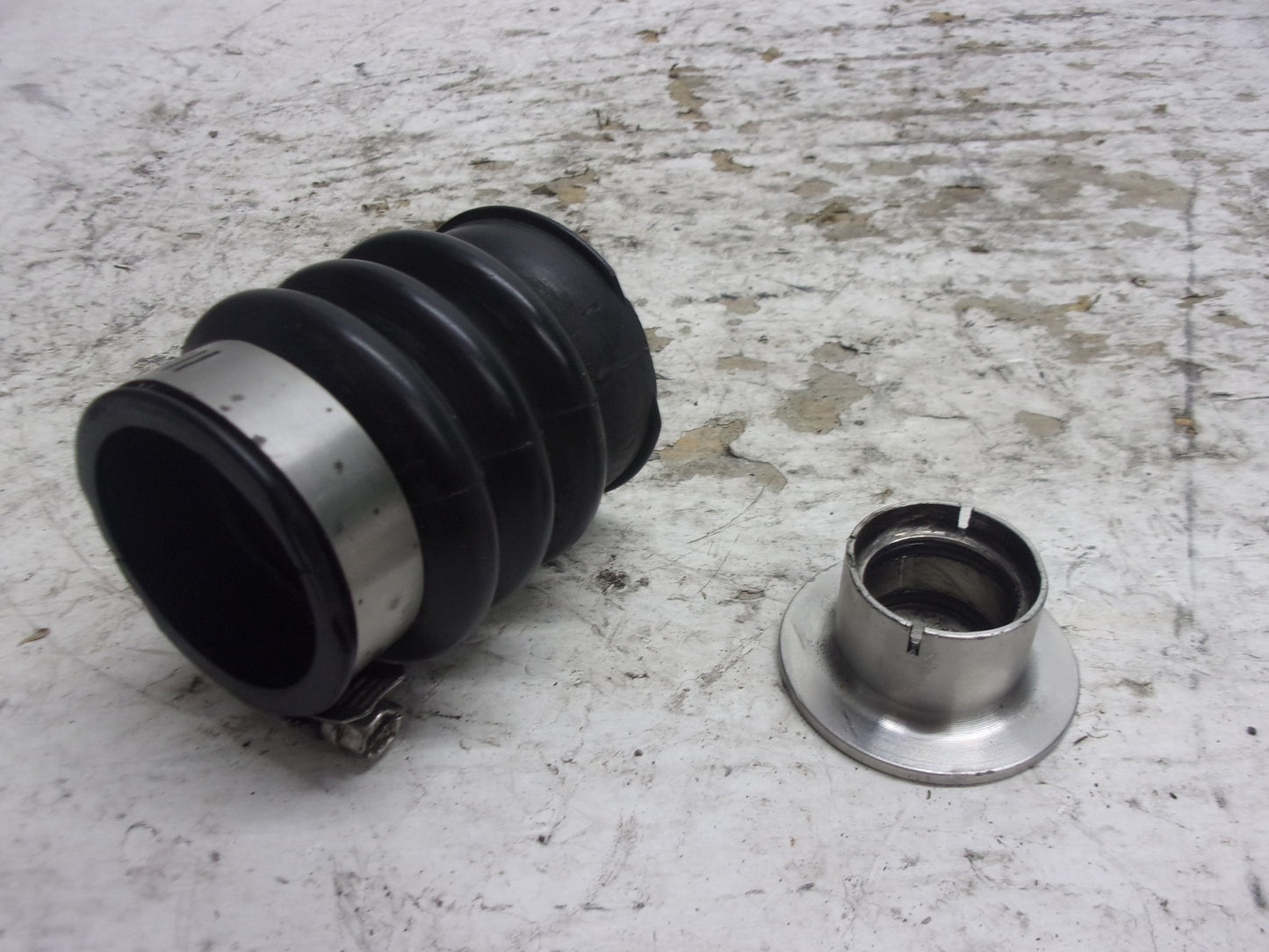 Sea Doo Bombardier 1996-1999 GTX GTI HX SPX XP GS Carbon Ring + Bellow 272000042