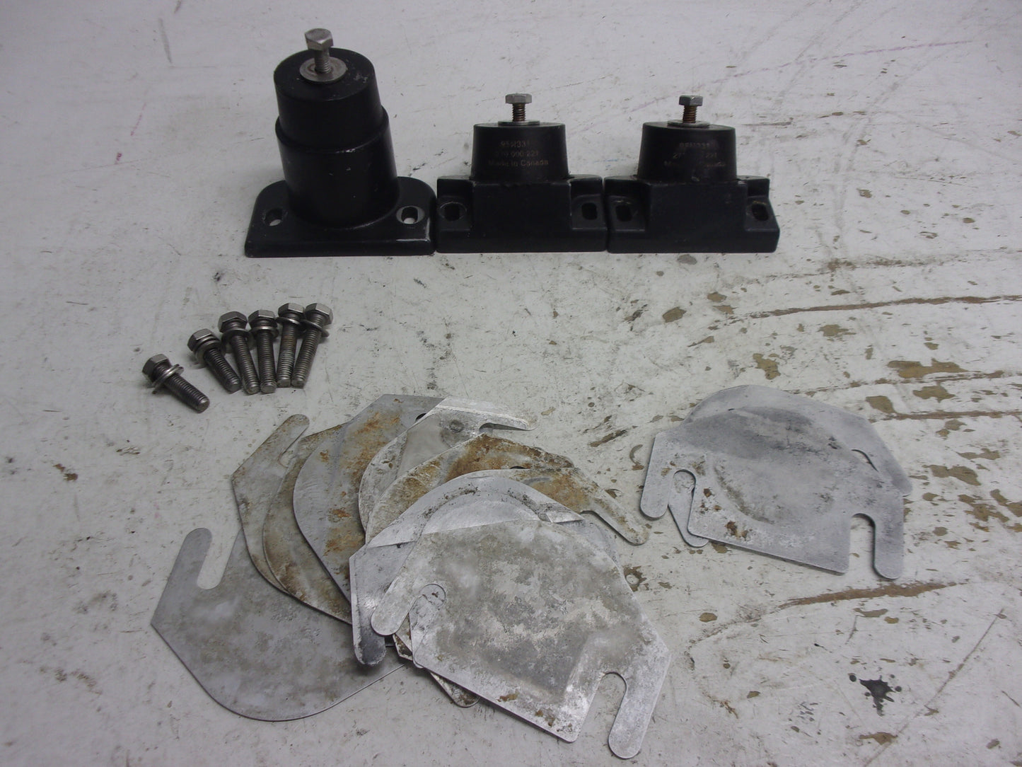 Sea Doo Bombardier PWC 1996 GSX GTX XP Engine Mount Set # 270000220