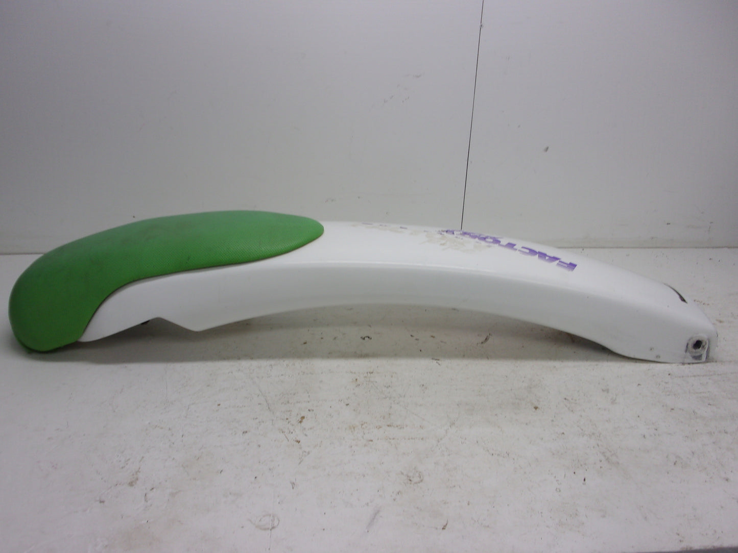 Kawasaki Jet Ski 1995 750 SXI OEM White Handle Pole Assembly Part# 39100-3713-5B