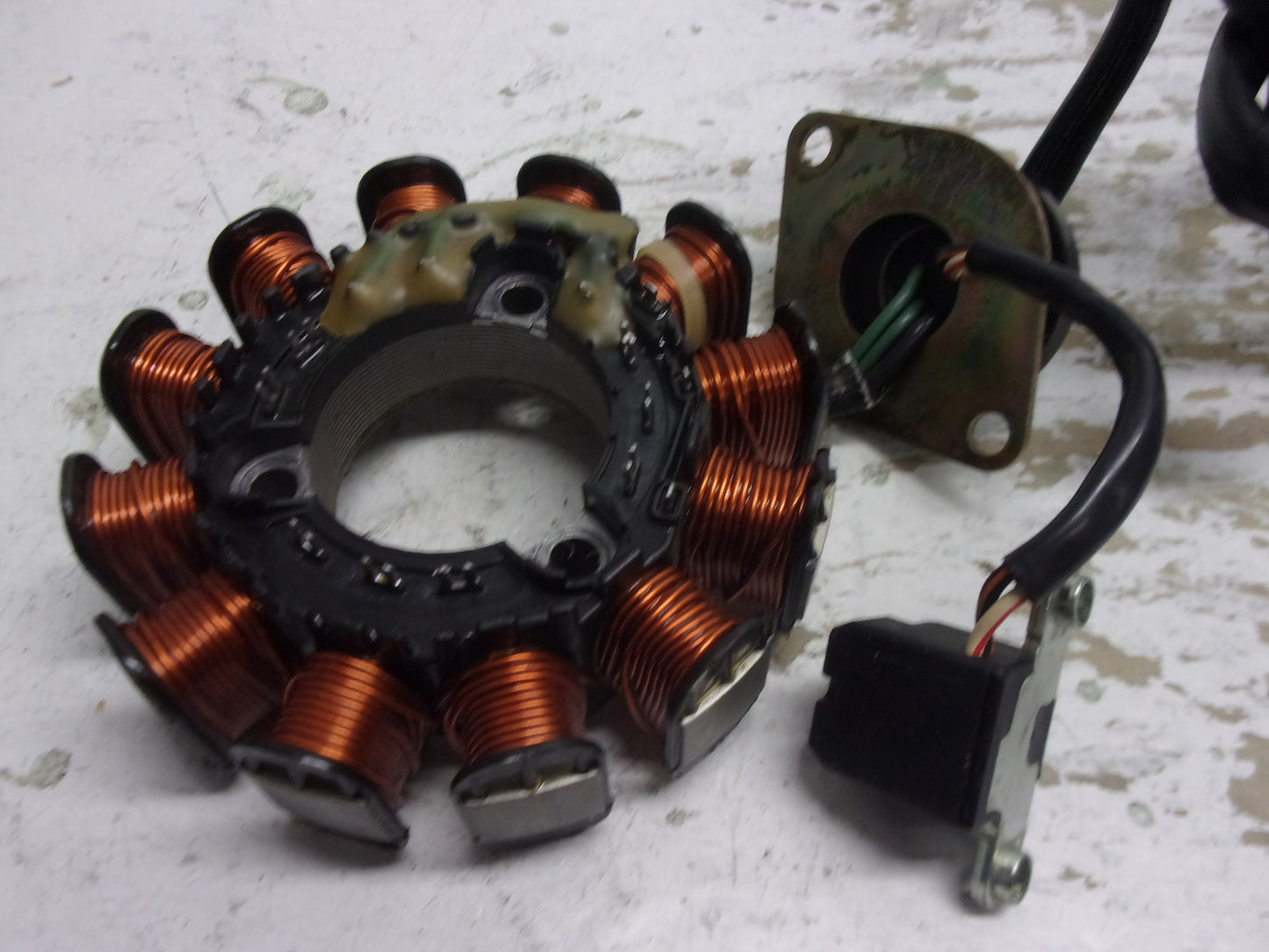 Yamaha Watercraft 1999-2005 GP XL XLT XA 1200 OEM Stator Part# 66V-85510-00-00