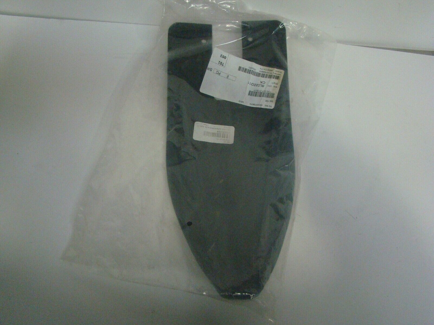 Ski-Doo Snowmobile 2015-2018 Freeride / Summit New Black Ski Tip Part# 505073784