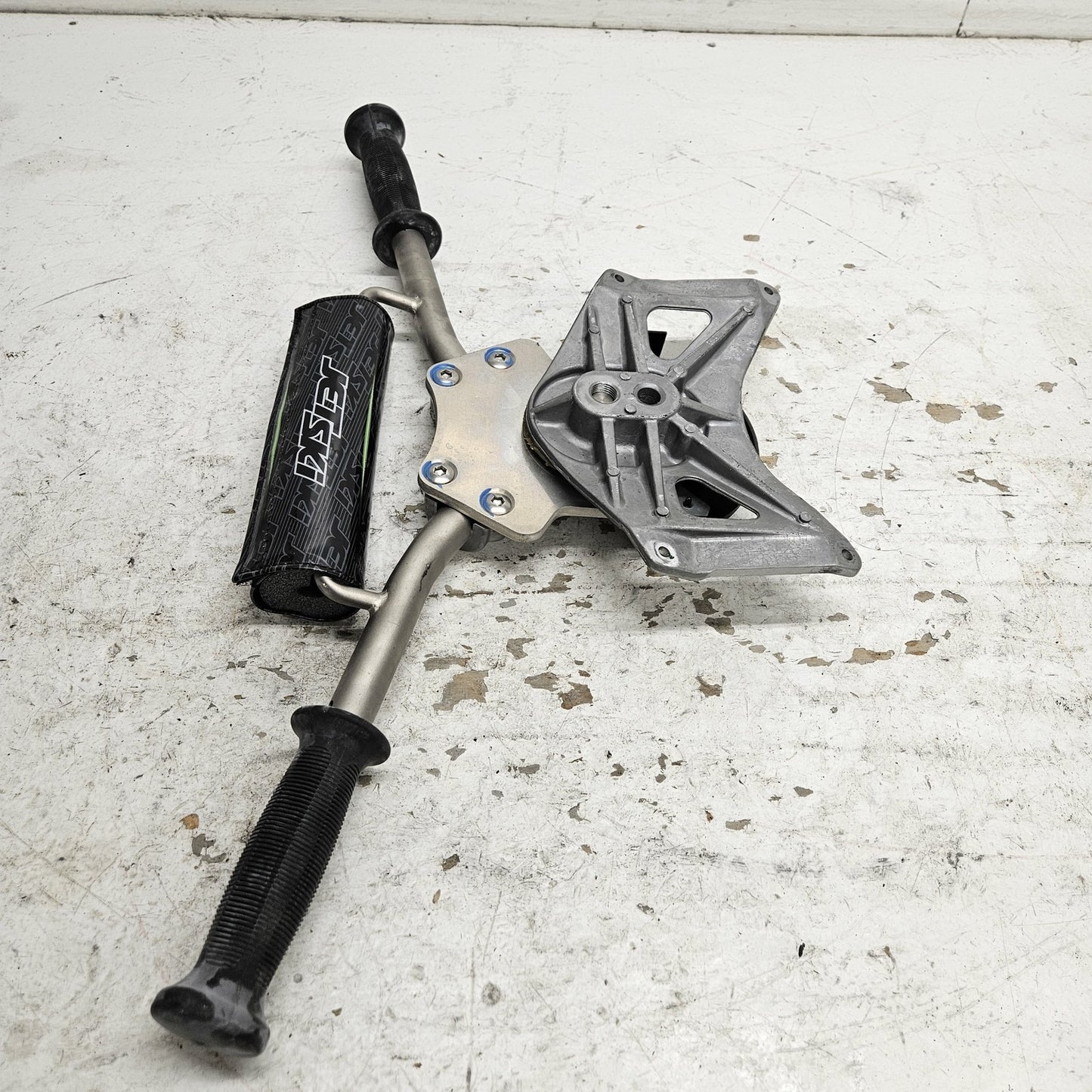 Kawasaki Jet Ski 2018-2019 SX-R 1500 Complete Handlebar + Plate 39058-0035-6Z
