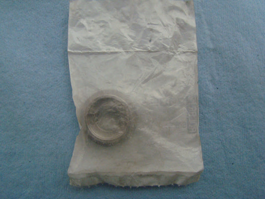 Polaris 00-02 Xpidition 325 425 Shift Shaft Spacer NOS Part# 3086316