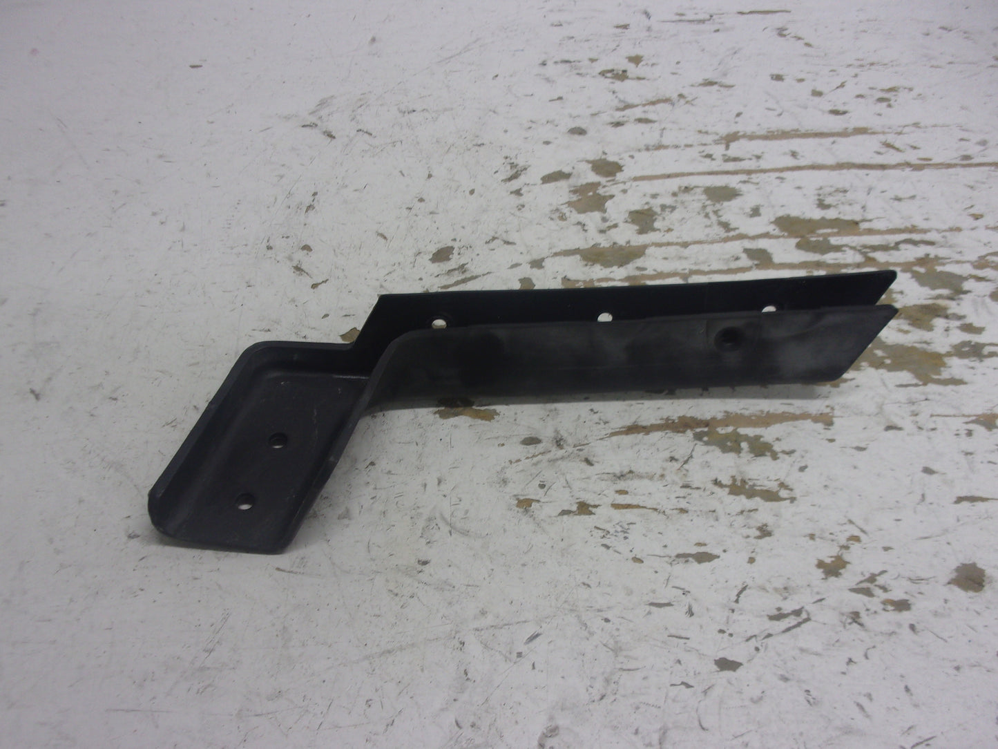 Yamaha 1991-1992 WaveRunner 3 LX OEM Black Right Gunwale Stern EU0-62513-24-00