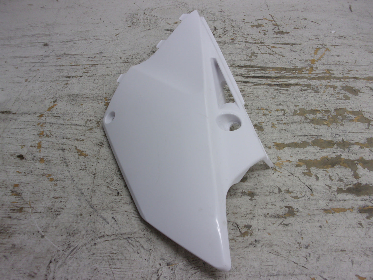 Yamaha Dirt Bike 2021-2022 YZ125/250 OEM Right Rear Side Cover # 1SS-21720-10-00