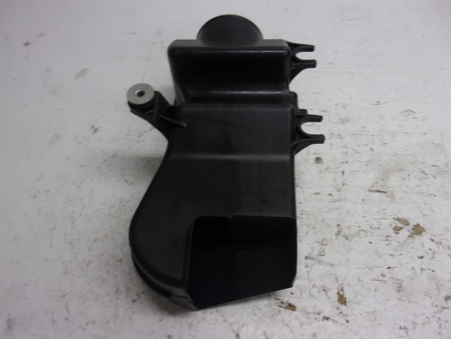 Yamaha WaveRunner 1999-2005 XL XLT XA OEM Air Intake Part# 66V-14440-00-00