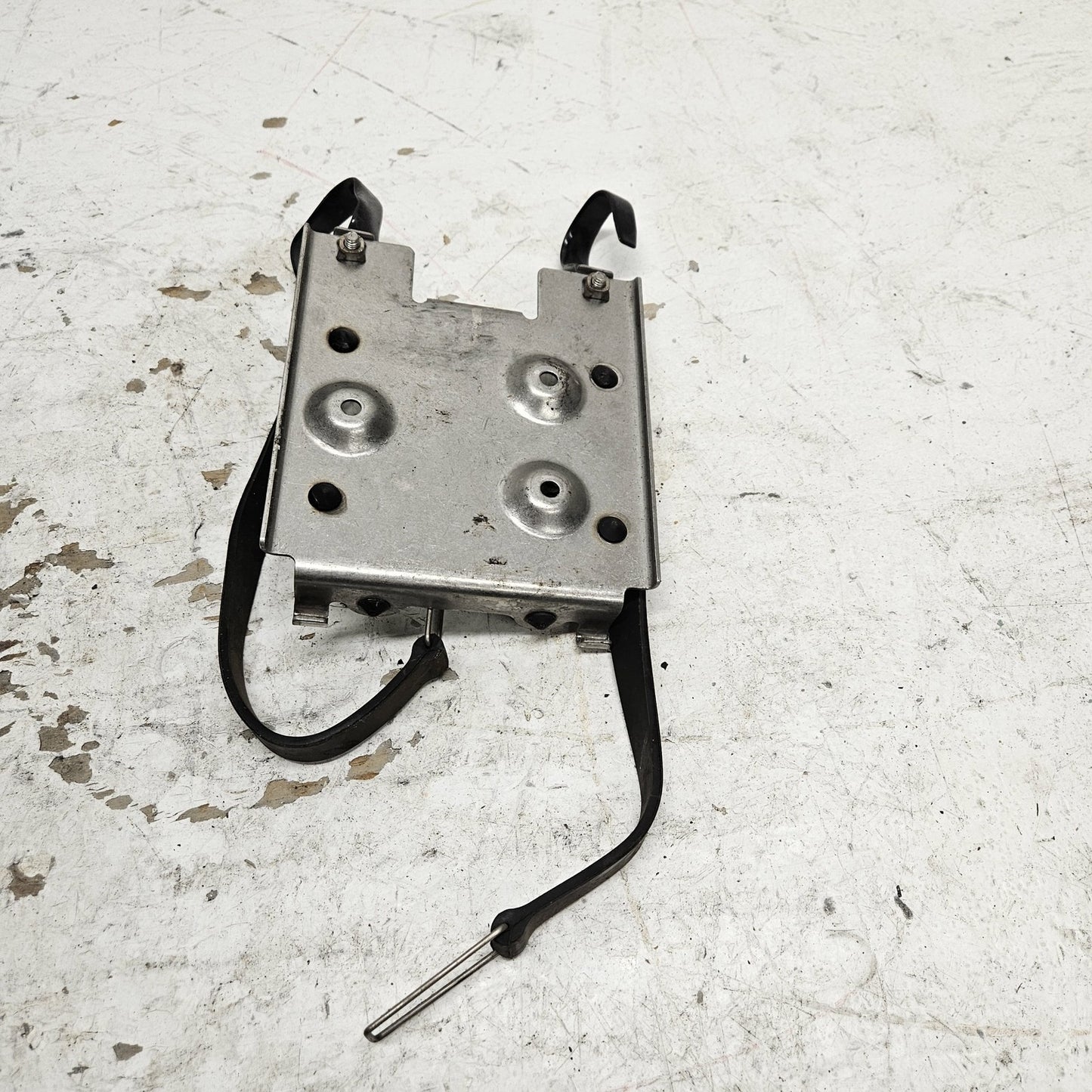 Kawasaki Jet Ski 1994-1997 ZXI 750-1100 Oil Tank Bracket + Straps # 11048-3773