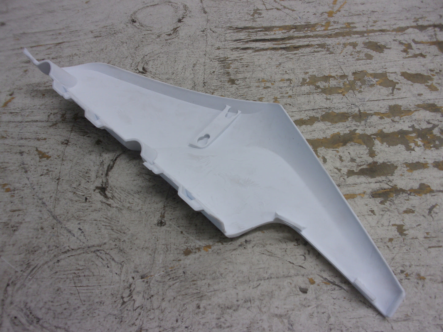 Husqvarna 2018-2019 FX FS FX TX TX OEM White RH Air Box Cover # 2510601400028