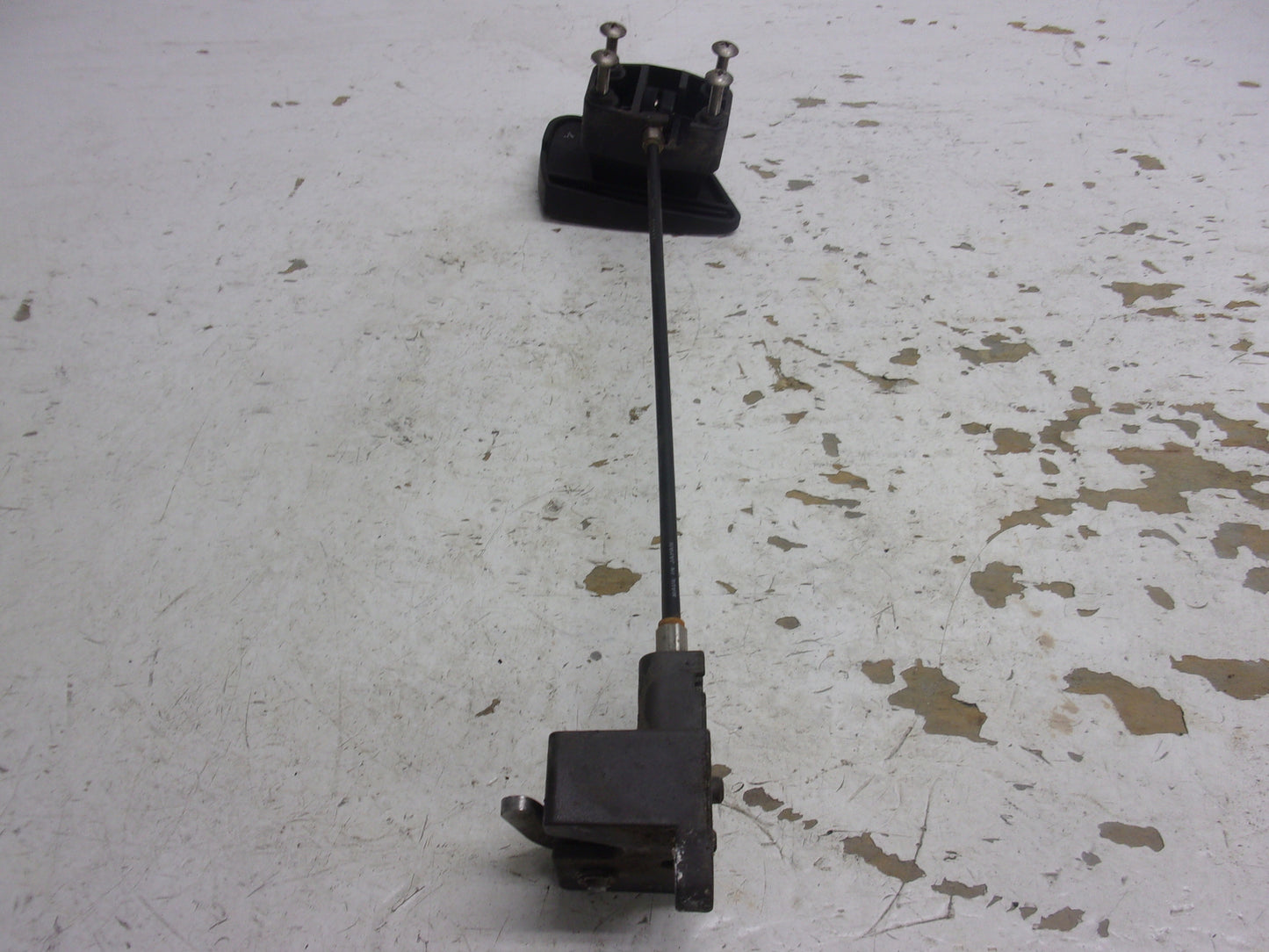 Yamaha Waverunner 2002-2005 FX1000 FX1100 FX140 Hood Latch # F1B-651A1-00-00