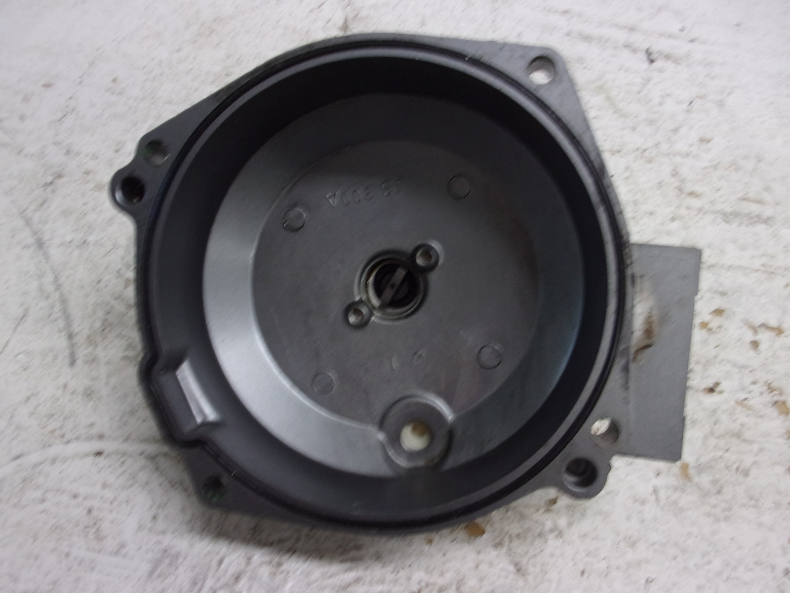 Kawasaki Jet Ski 1986-1990 JS300 300SX OEM Generator Cover + Oil Pump 14031-3703