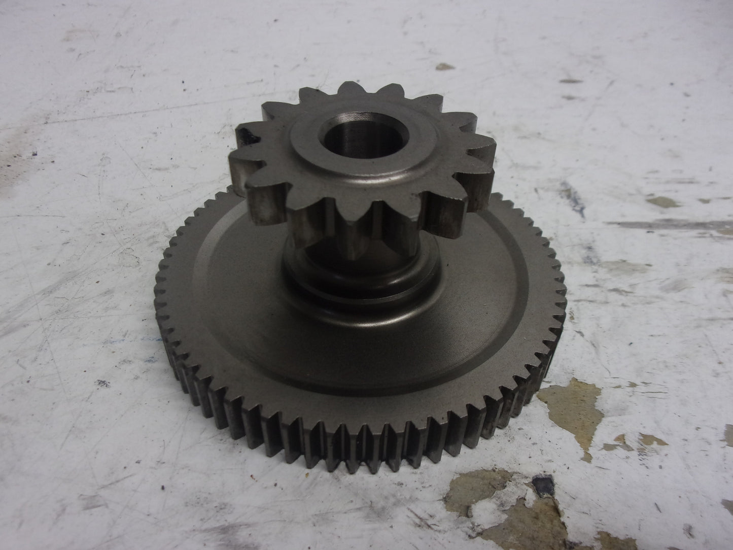 Yamaha Waverunner 2016-2022 VX EX V1 OEM Idler Gear Assembly # 2HC-15512-00-00