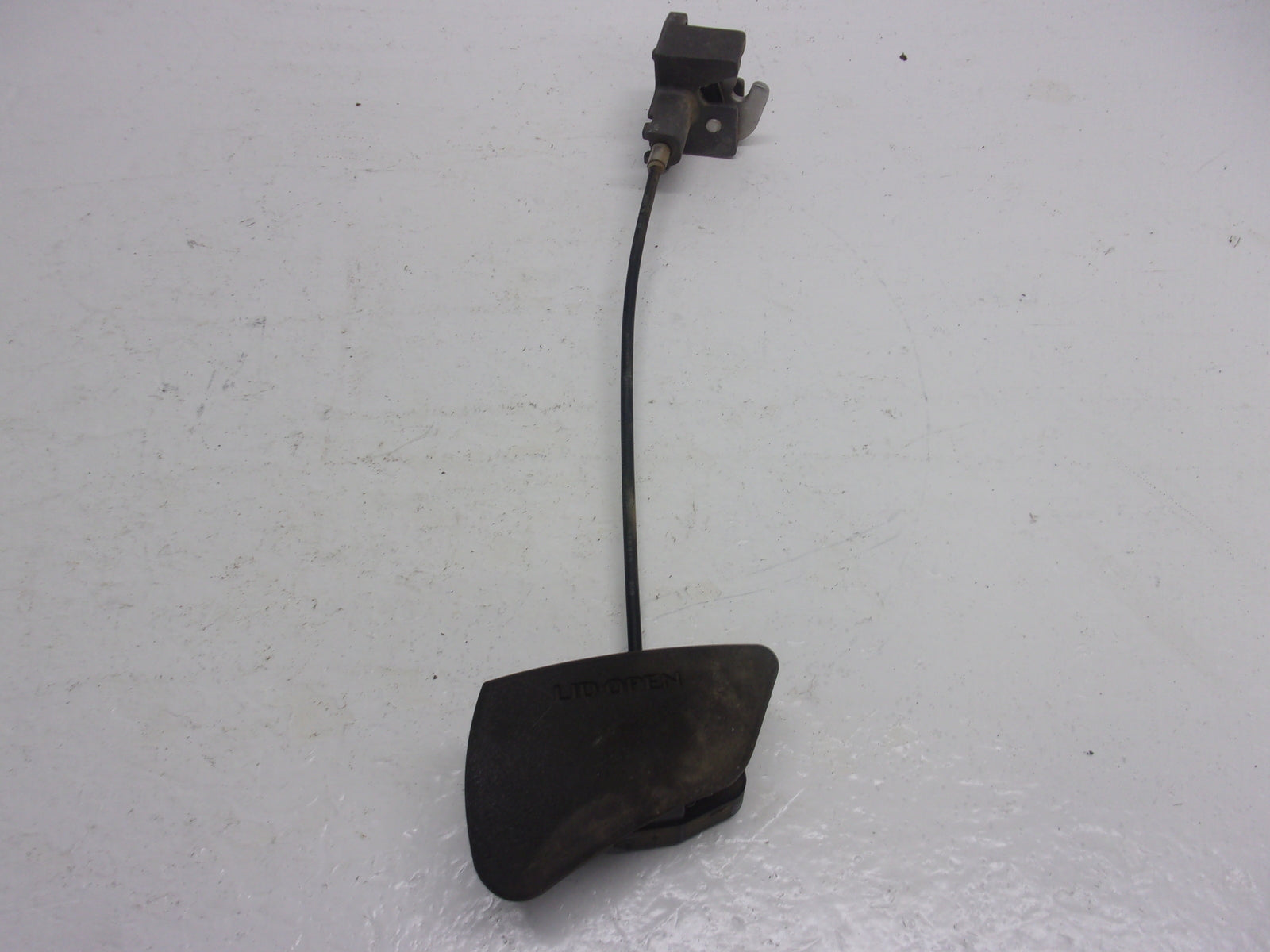 Yamaha Waverunner 2002-2005 FX1000 FX1100 FX140 Hood Latch # F1B-651A1-00-00