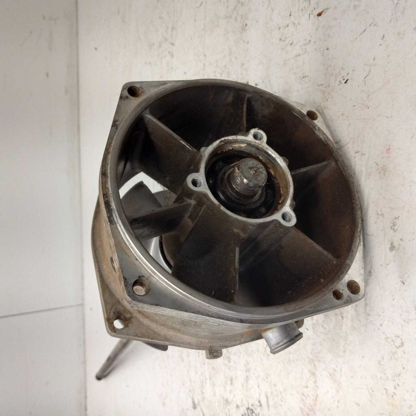 Yamaha Waverunner 1995-1996 WR WVT OEM Solas Prop + Duct # 6R7-51315-00-94