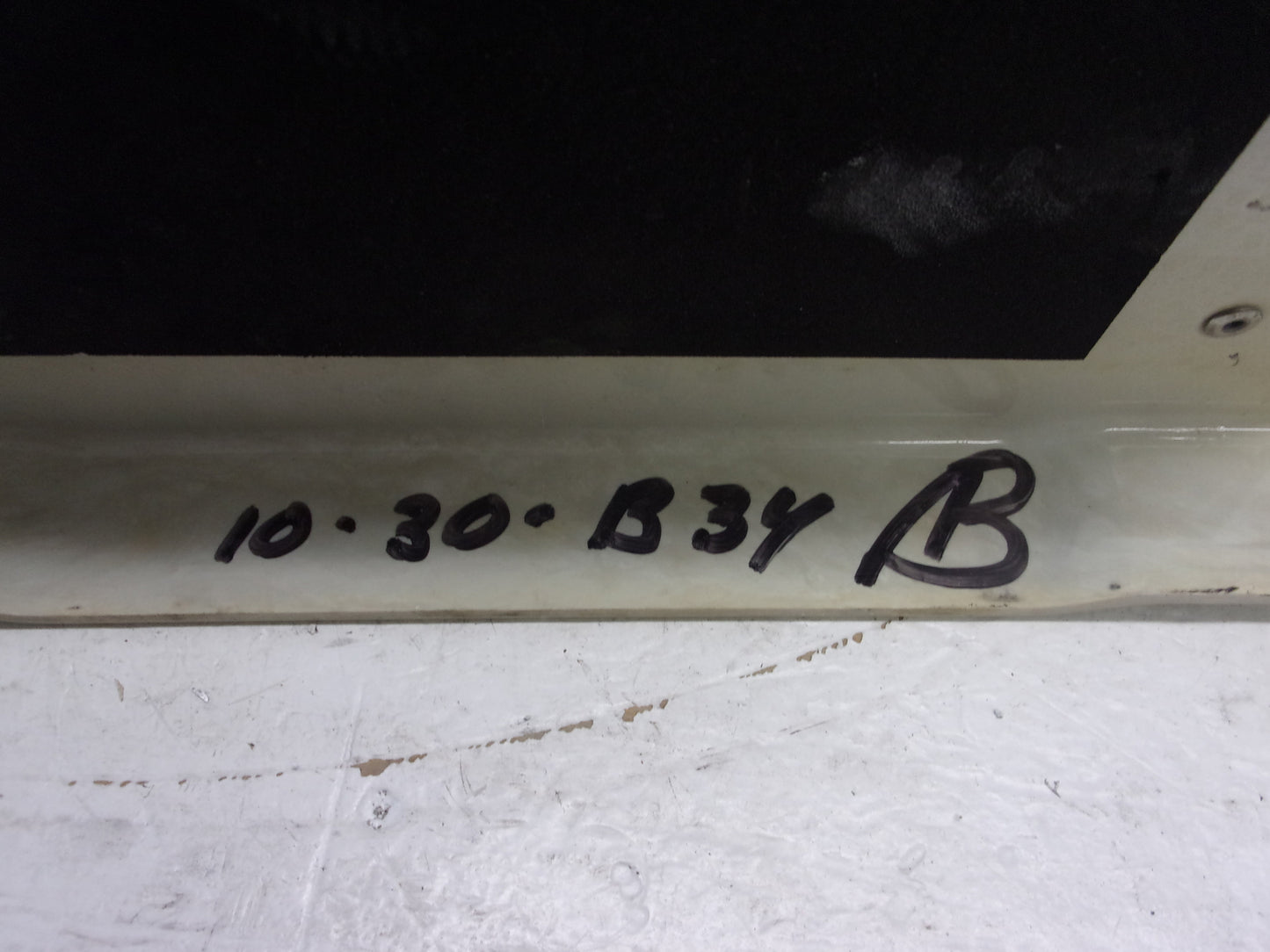 Yamaha WaveRunner 2001 GP800/1200 OEM Battery Case Assembly # F0X-U8211-02-00