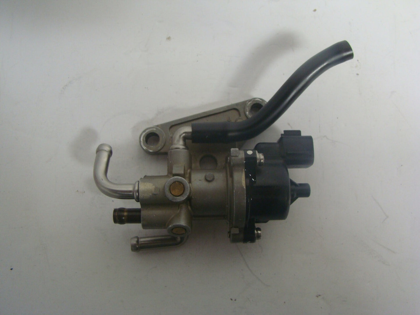 Yamaha Waverunner 2003-2004 FX140 Air Idle Control Motor Assembly 