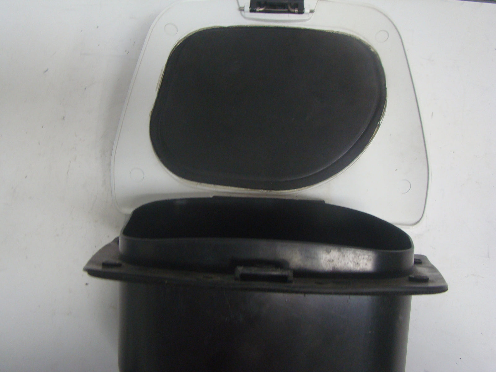 Kawasaki Jet Ski 01-2013 STX 15 STX 900 1200 Center Storage Cover 14091-3710-8C