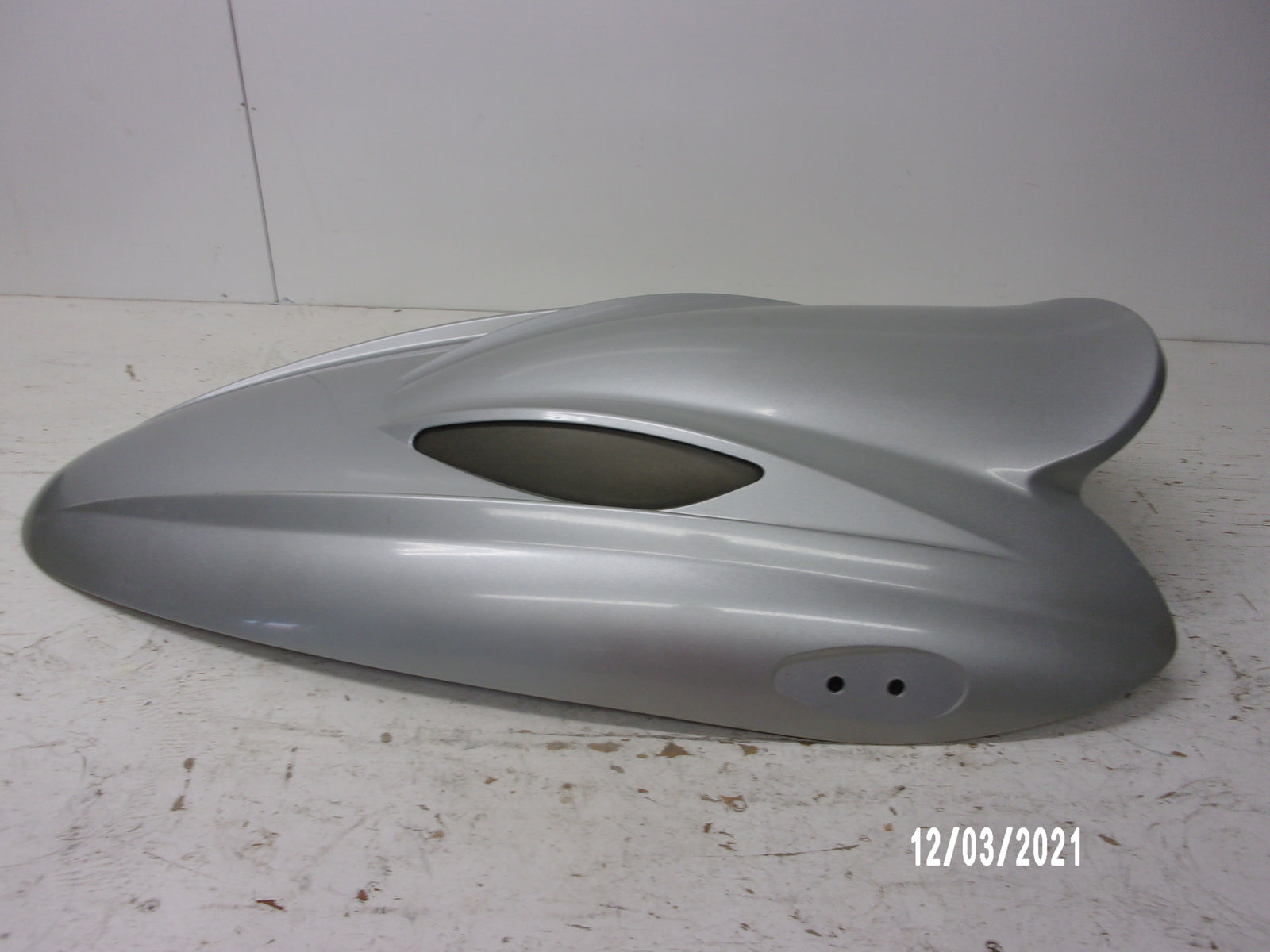 Yamaha WaveRunner PWC 2001 XL1200 OEM Silver Front Storage Cover F0V-U517B-00-P0