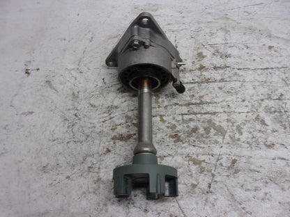 Yamaha WaveRunner 1999 XL 760 OEM Bearing Housing + Coupler Part 65U-45332-00-94