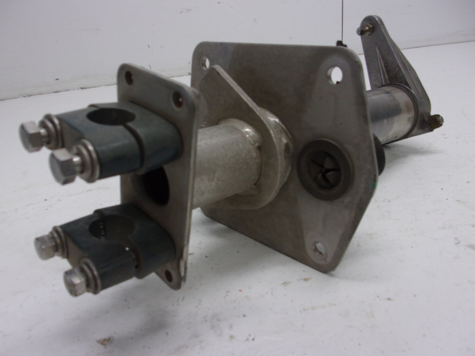 Yamaha WaveRunner 1997-2000 GP WR 1200 OEM Steering Column Part# GP7-61541-00-00
