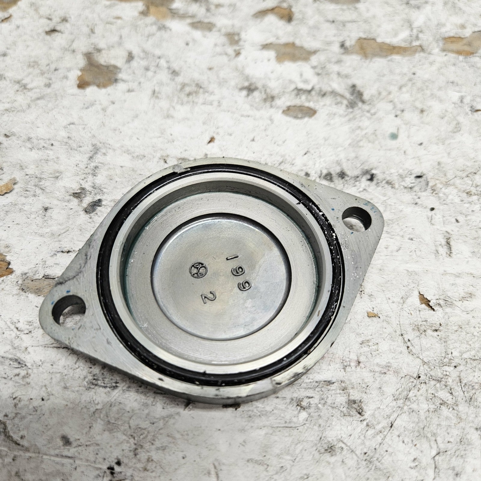 Kawasaki PWC Jet Ski 2002-2005 STX-R Ultra 150 OEM Balancer Cover # 14091-3736