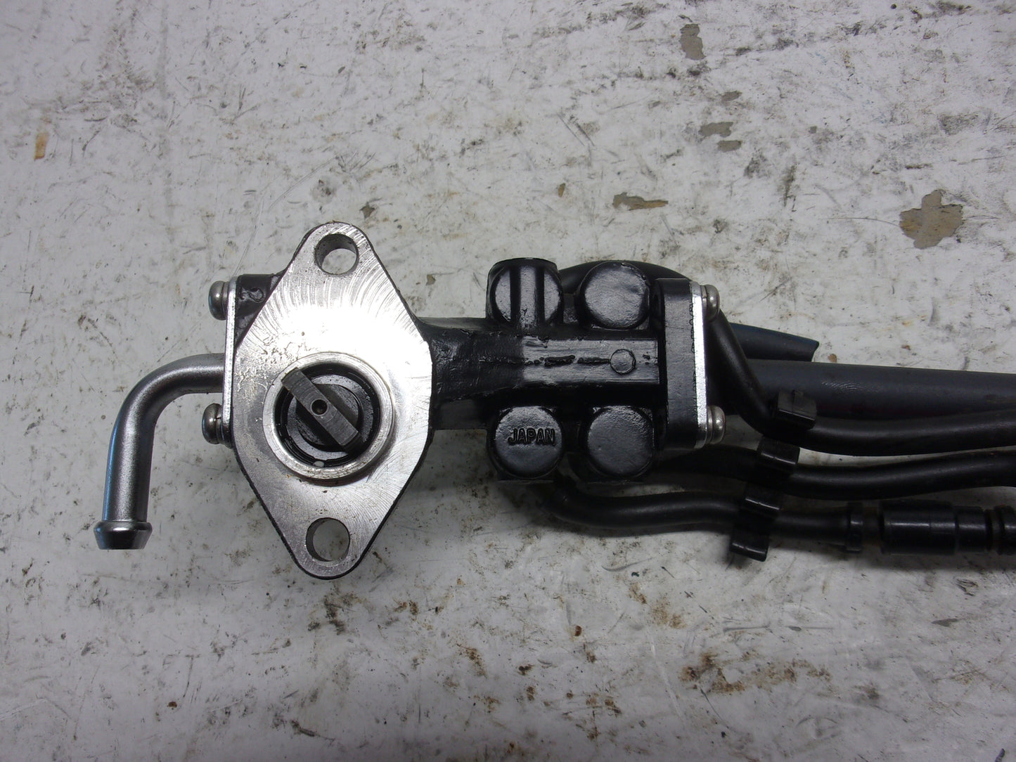 Yamaha PWC 1996-1997 WaveVenture 1100 OEM Oil Injection Pump # 64T-13200-00-00