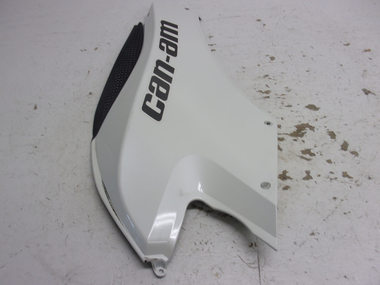 Can-Am Roadster 2012-2013 Spyder ST RS White Right Upper Side Panel 705006254