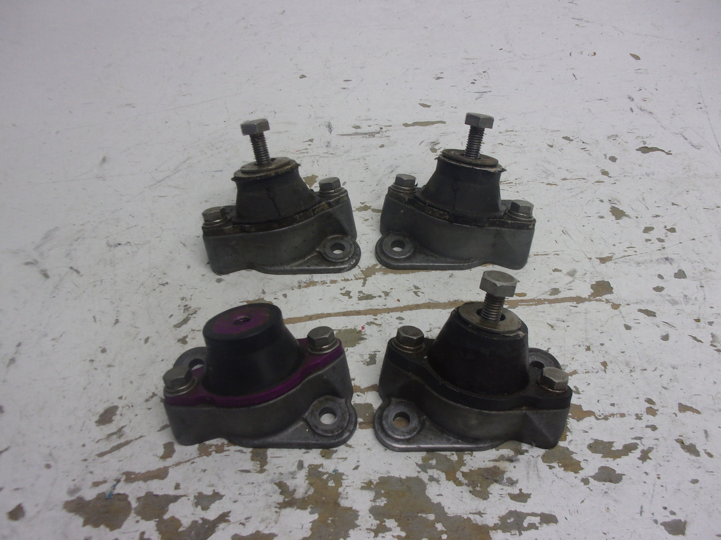 Kawasaki Jet Ski 1976-1994 JS440 JS550 XIR Engine Damper Set  # 92160-3756