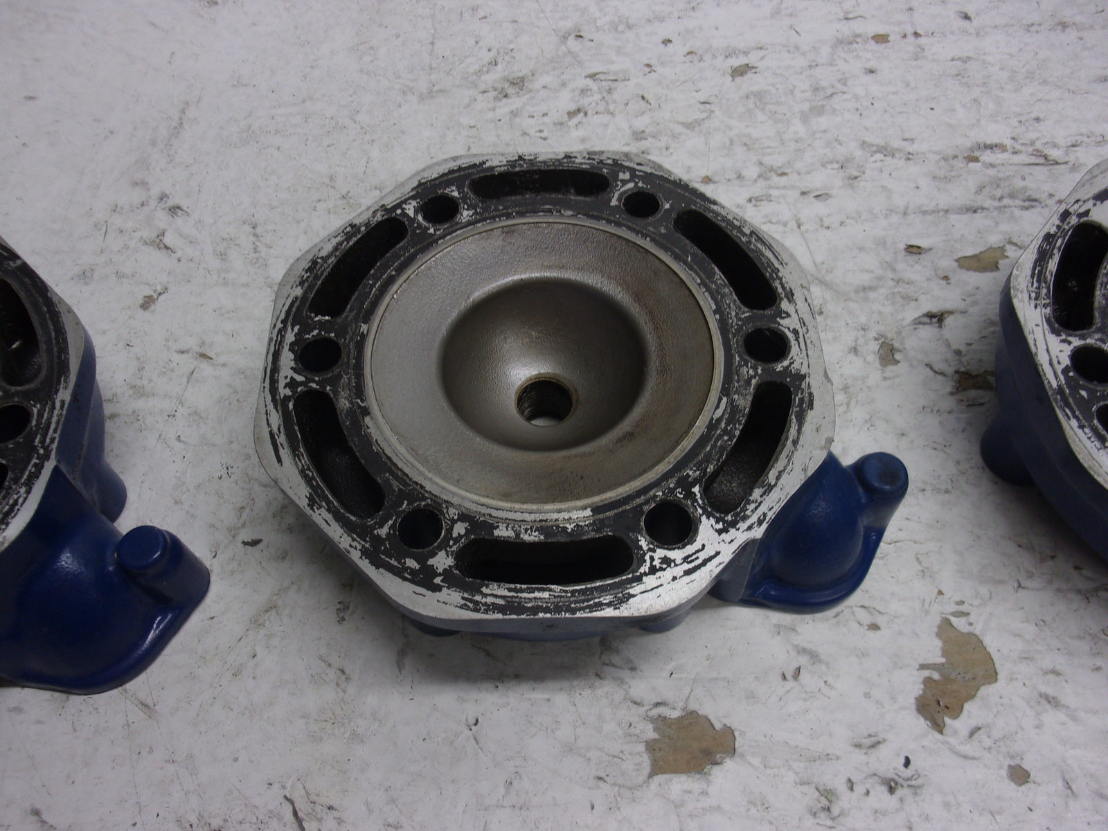 Polaris PWC Watercraft 1995-1997 SLT SLX SL OEM Cylinder Head Set Part# 3240250