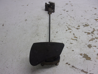 Yamaha Waverunner 2002-2005 FX1000 FX1100 FX140 Hood Latch # F1B-651A1-00-00