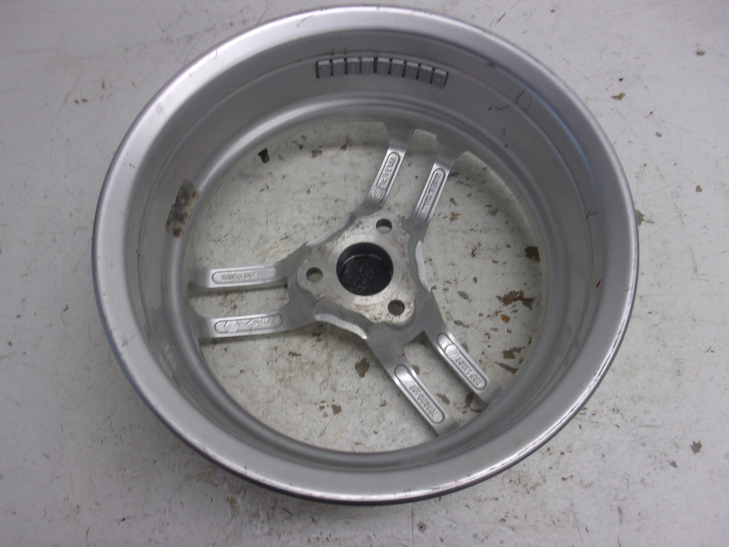 Can-Am Roadster 2010-2012 Spyder RS-S OEM Silver Front Wheel # 706201058