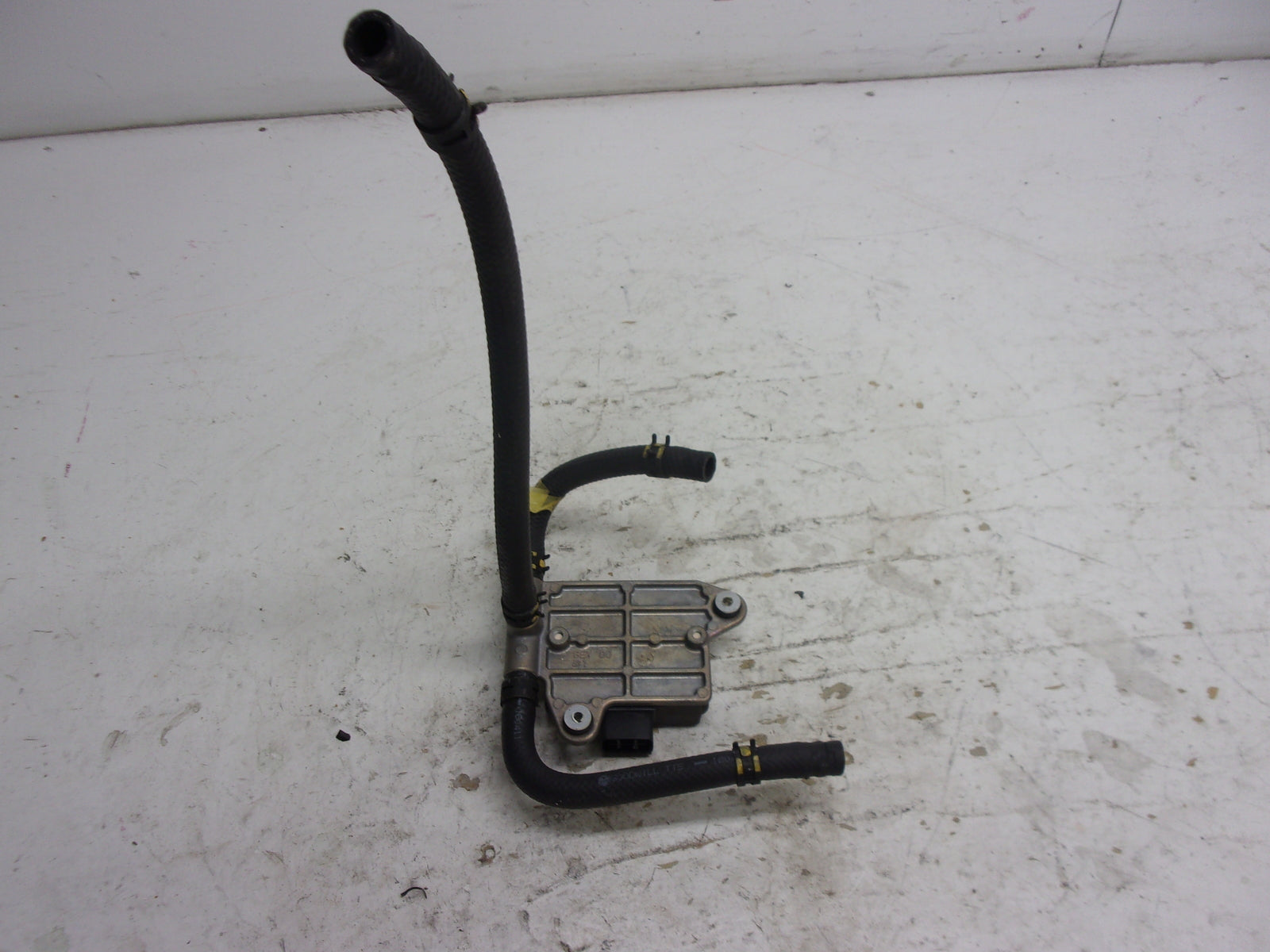 Yamaha Waverunner 2016-2022 VX EX V1 Regulator Rectifier + Plate 6D3-81960-00-00
