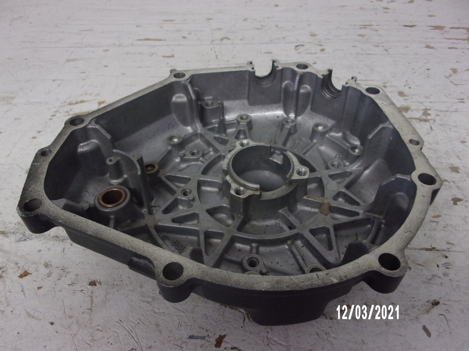 Yamaha WaveRunner PWC 1998-2003 SUV SV GP XL OEM Flywheel Cover 65U-81337-00-8P