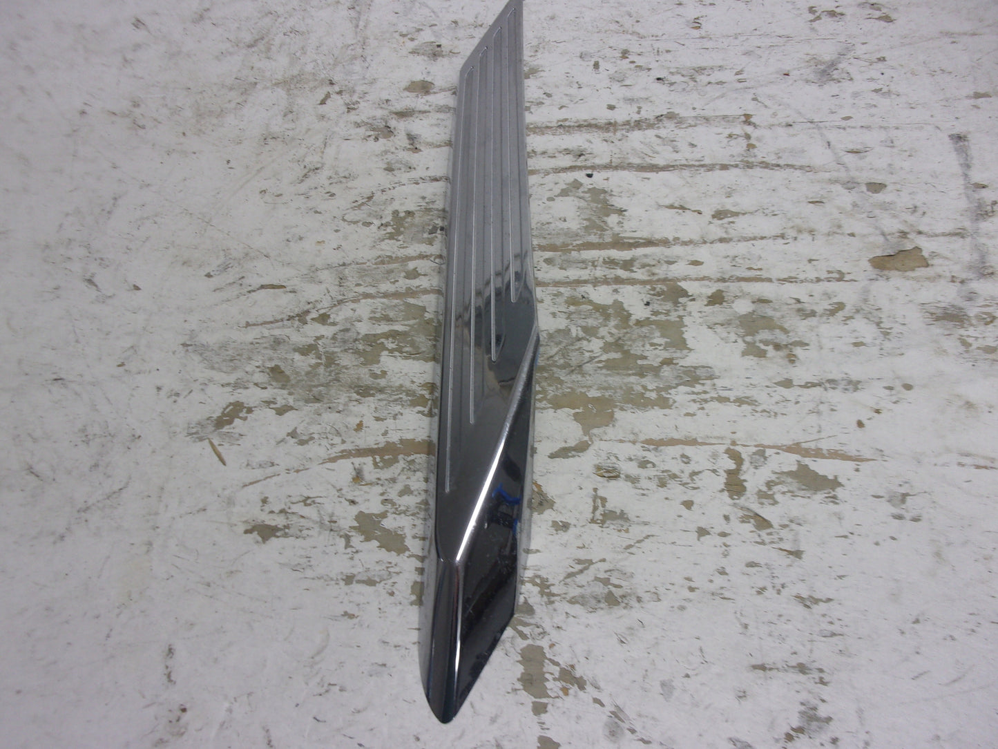 Yamaha Waverunner 2006-2008 FX RH Ornament F1X-U517X-01-00