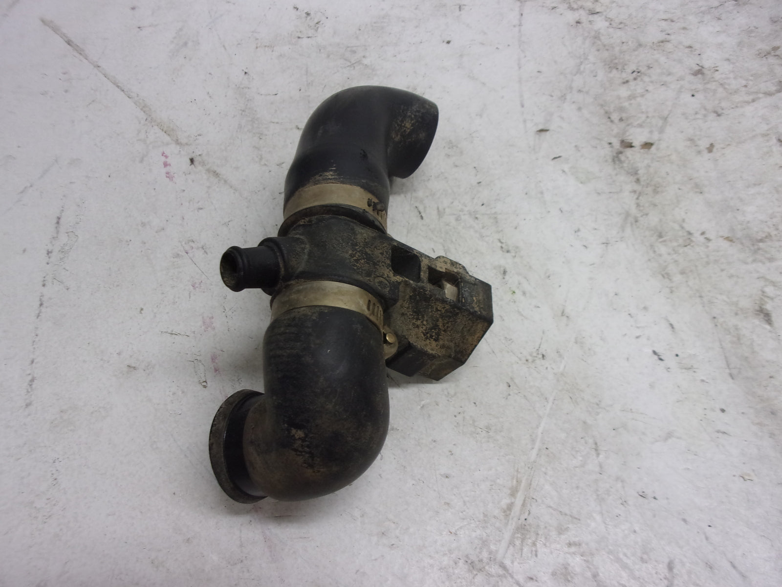 Yamaha WaveRunner 1990-1997 Waverunner 3 WVT OEM Valve Body # 6K8-7610K-01-00