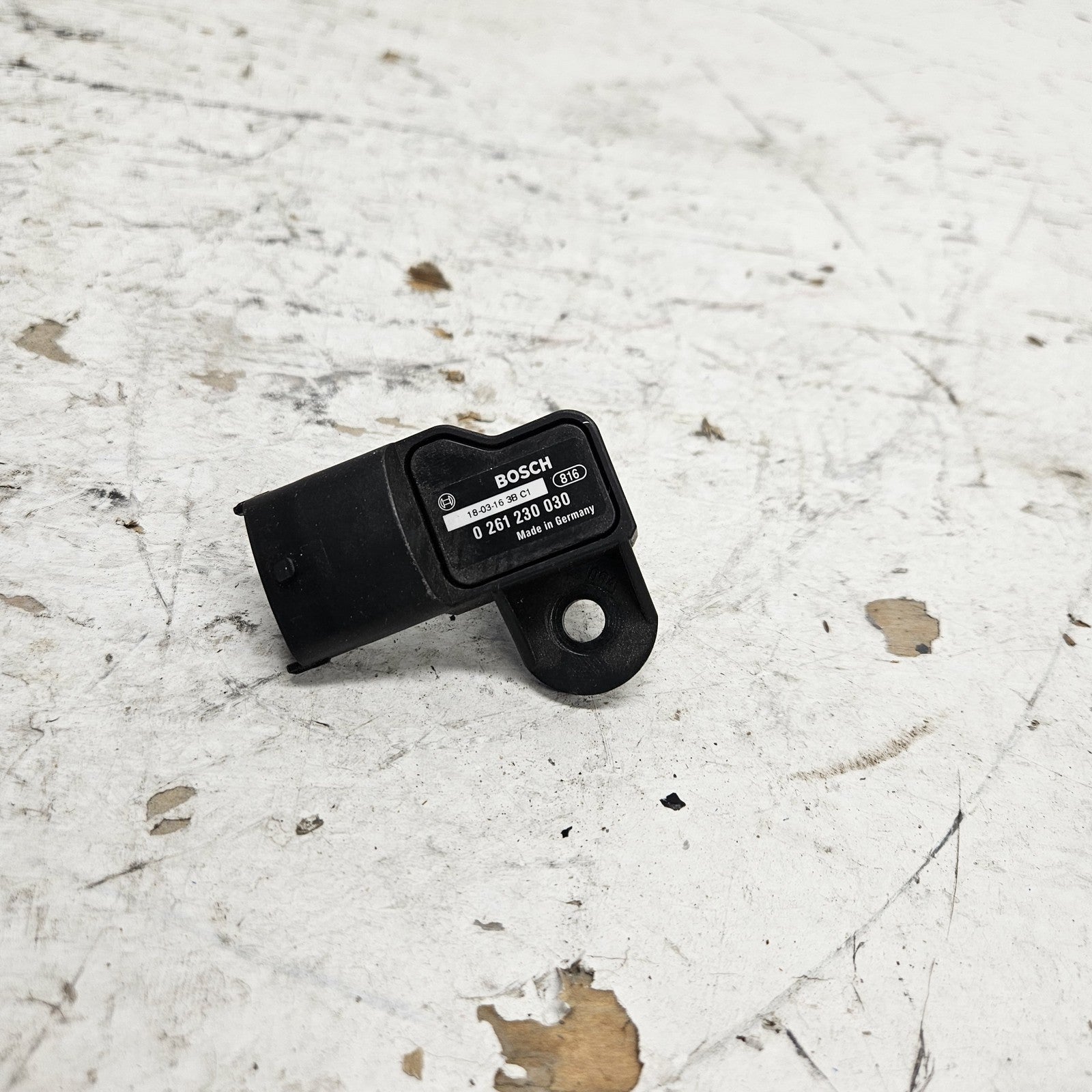 Can-Am Roadster 2011-2022 Ryker F3 RT OEM Pressure & Temp Sensor Part# 707000995