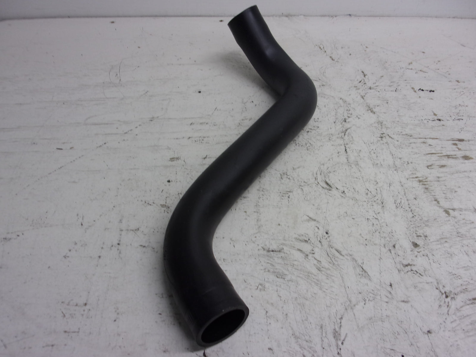 Yamaha WaveRunner 1995-1998 WaveVenture Oil Filler Hose # GJ3-U776C-00-00