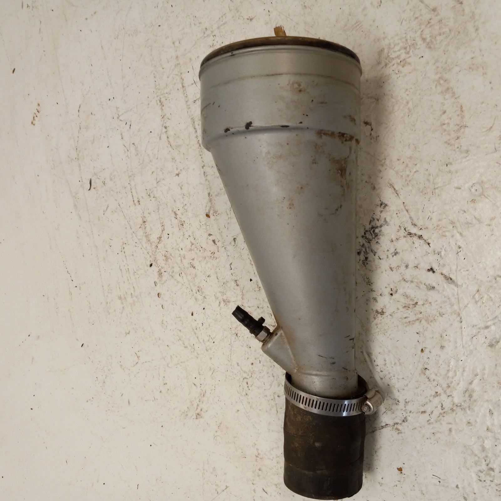 Sea Doo Bombardier 1997-2003 GTI GS GSI OEM Silver Exhaust Cone Part# 274000488