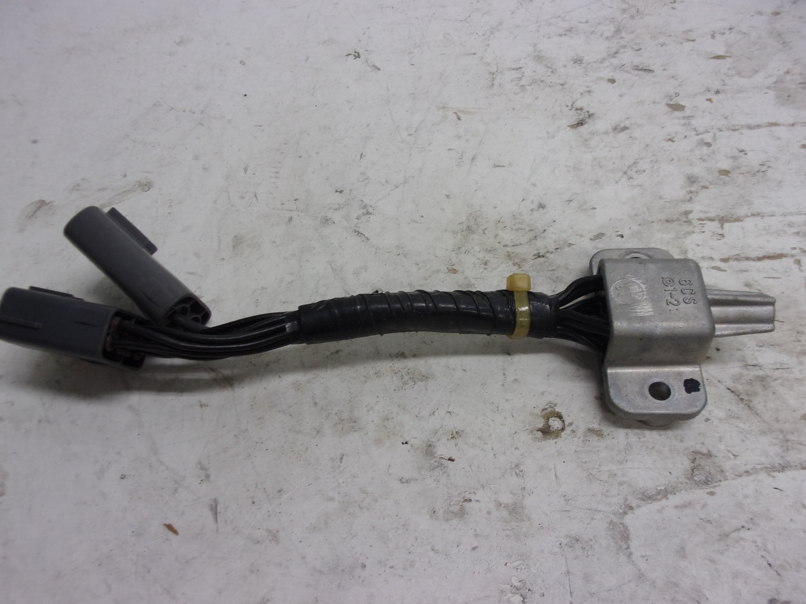 Yamaha WaveRunner 2015-2022 FX GP VX EX V1 Earth Plate Comp 6CS-8273J-10-00