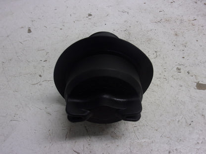 Yamaha WaveRunner 2015-2020 VX VXS VXR GP OEM Fuel Cap + Socket F2X-U7831-00-00