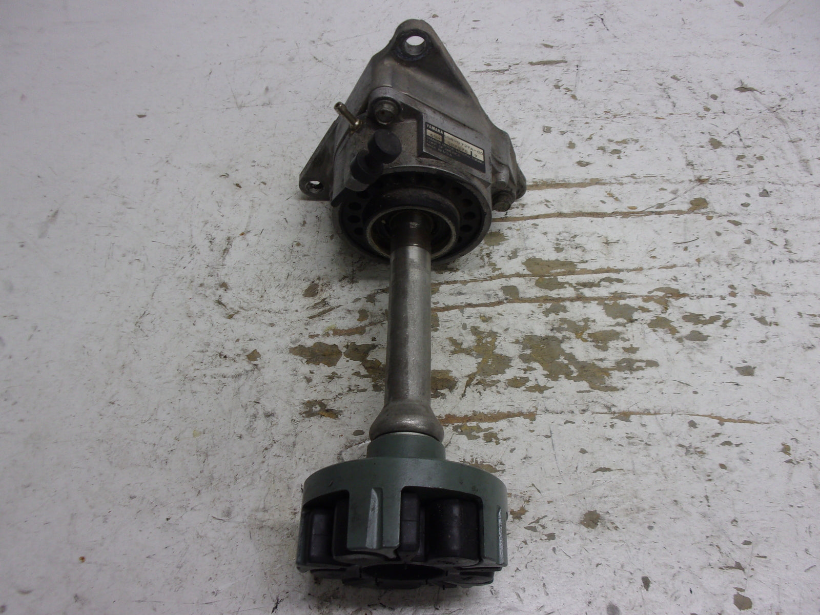 Yamaha 1997 WaveVenture 760 OEM Bearing Housing + Coupler Part# 61X-45332-02-94